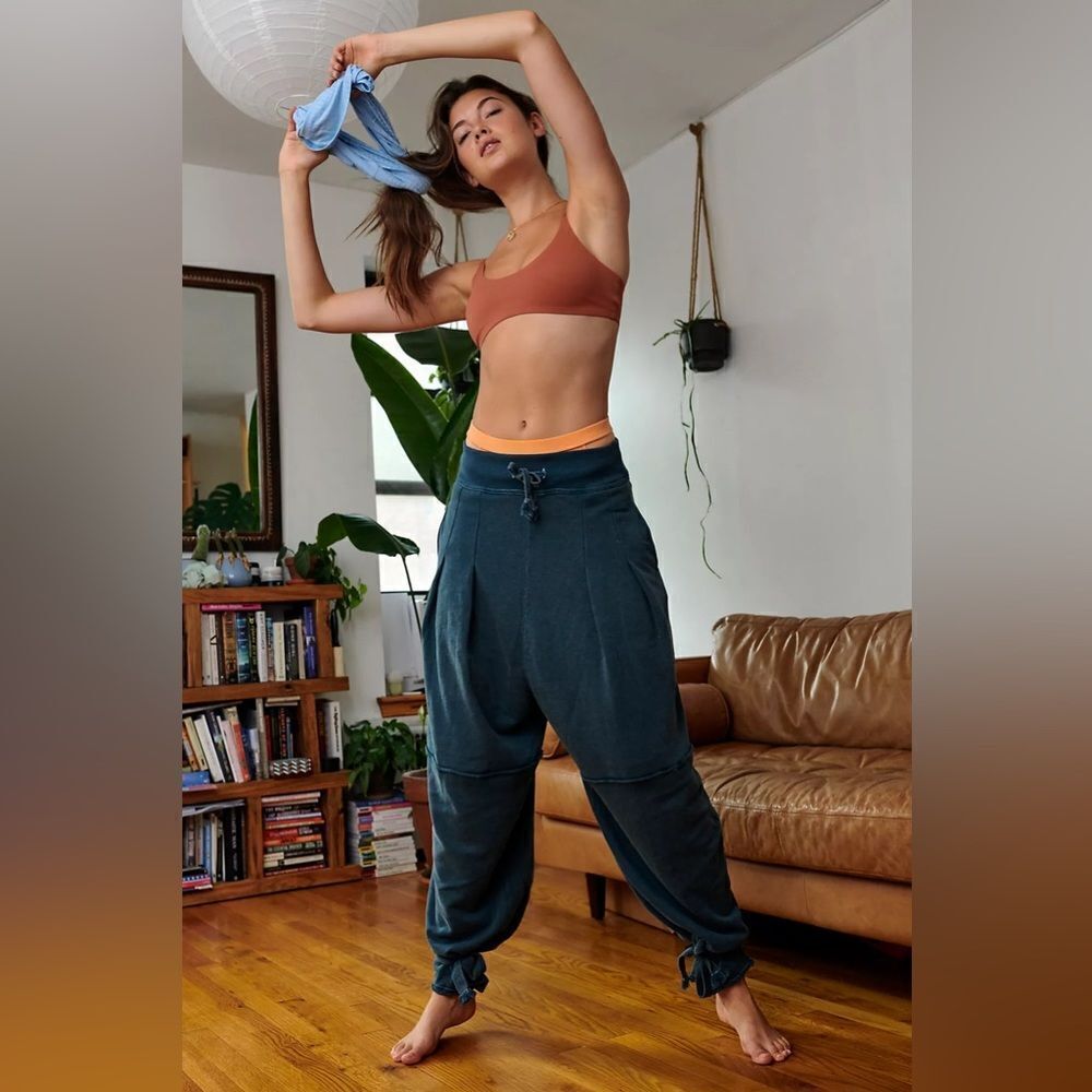 NEW FREE PEOPLE GOOD LYFE JOGGERS BARREL HAREM SWEATPANTS
